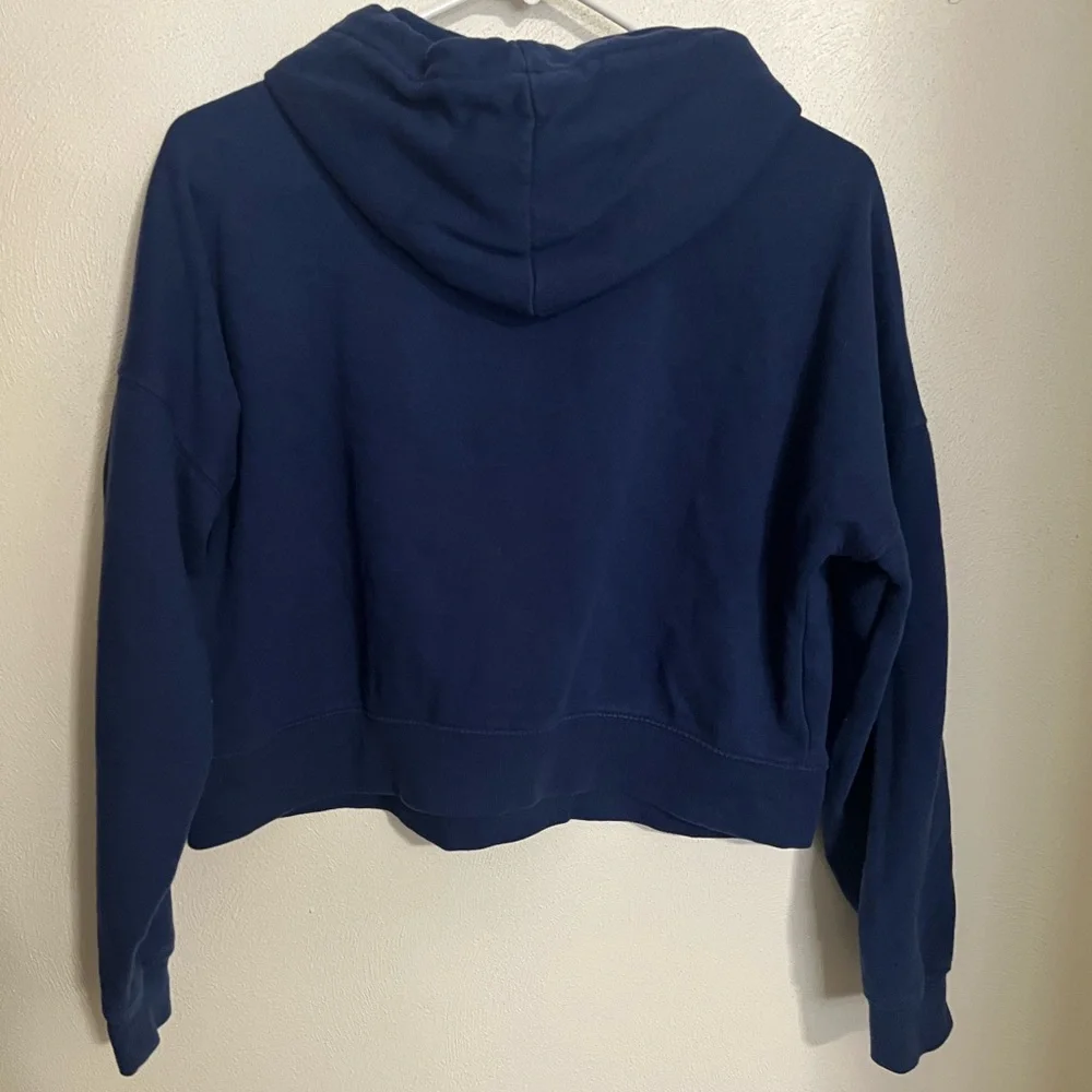 DISNEY 50th Anniversary Cropped Hooded Sweatshirt Navy Blue‎ Gold Women's Sz S - Picture 4 of 6